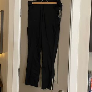 NEW with tags Size M scrub pants Jaanuu brand black